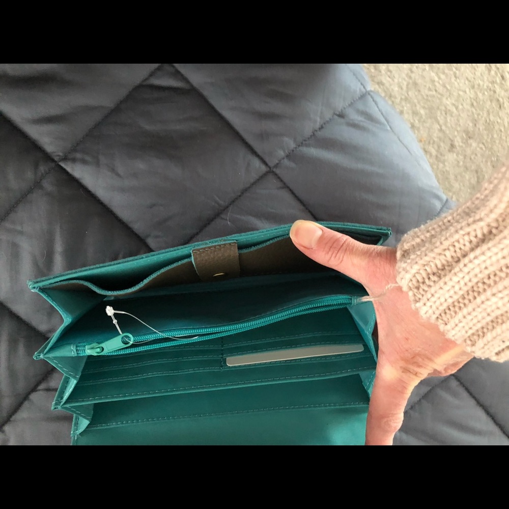 Wallet - Picture 3 of 5
